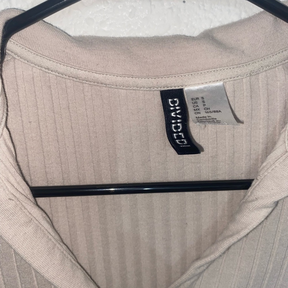 Divided Beige Ribbed Collared Top - Picture 3 of 4